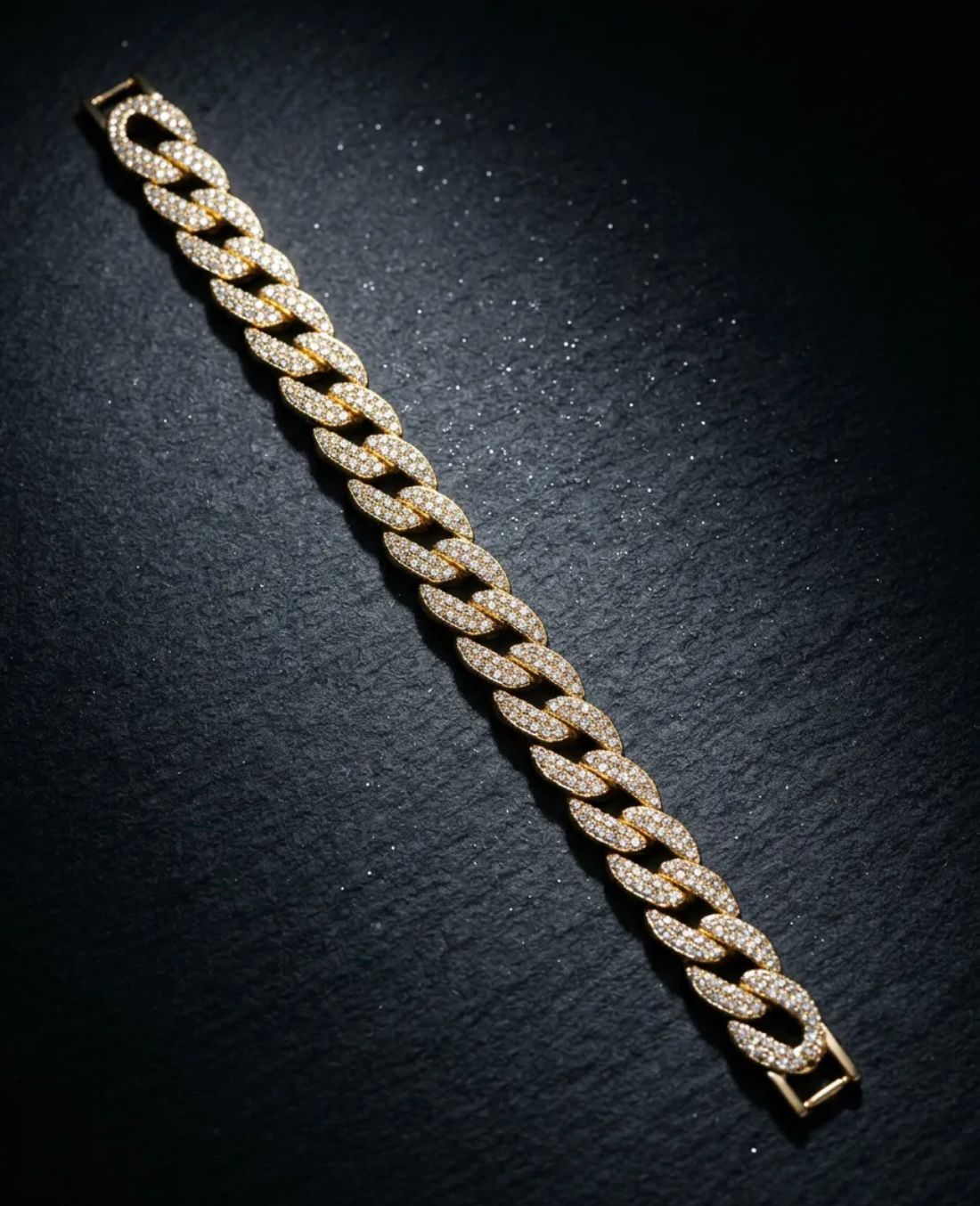 Kadın Taşlı 14k Gold Gurme Bileklik