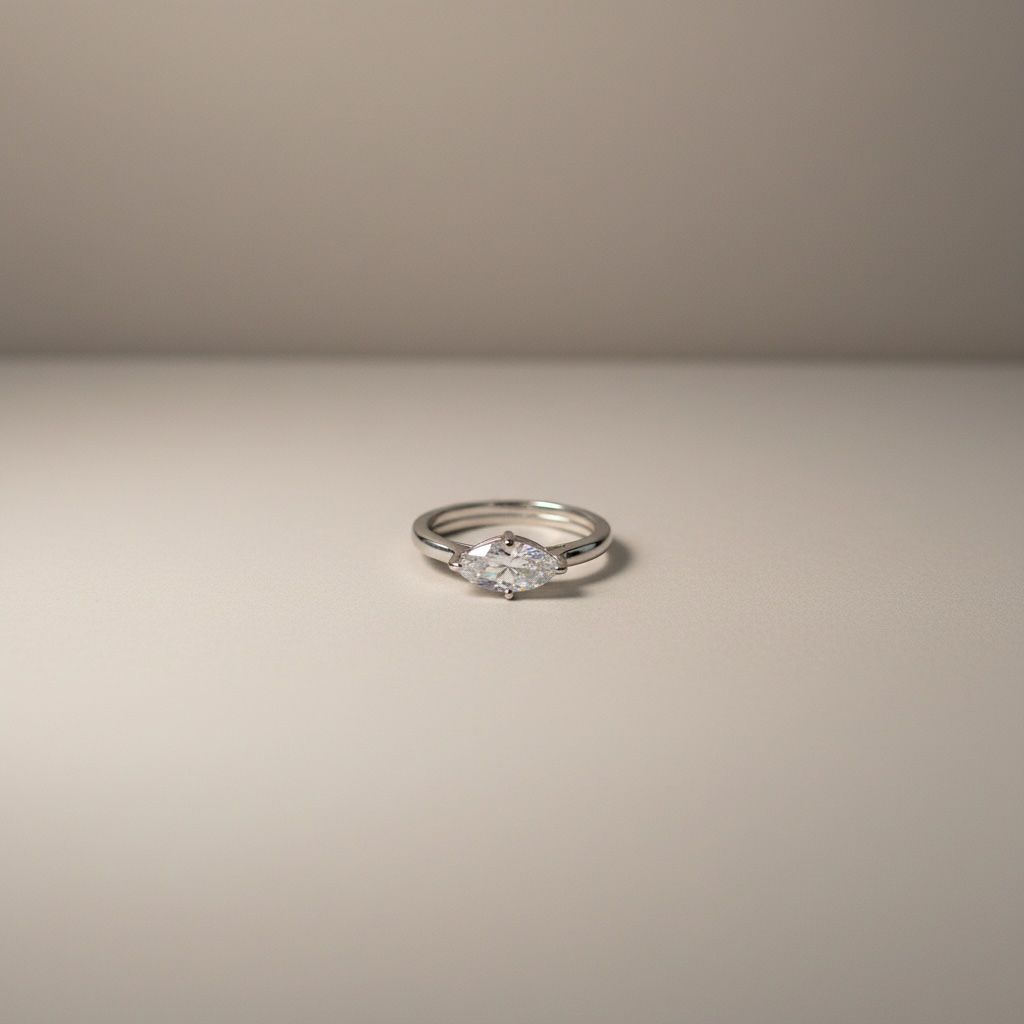 Markiz Kesim Taşlı Silver Yüzük